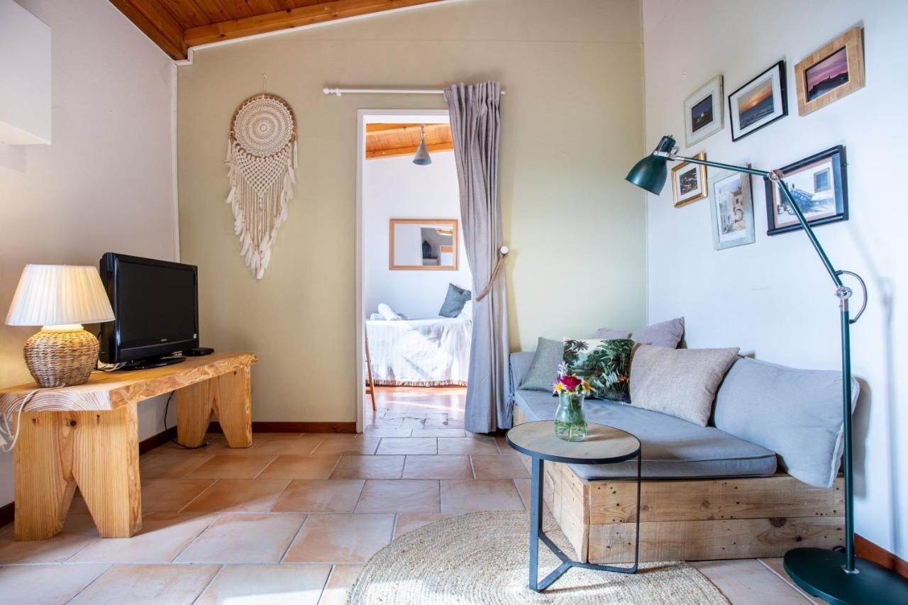 Cottage In Historical Town Of Aljezur Exterior foto